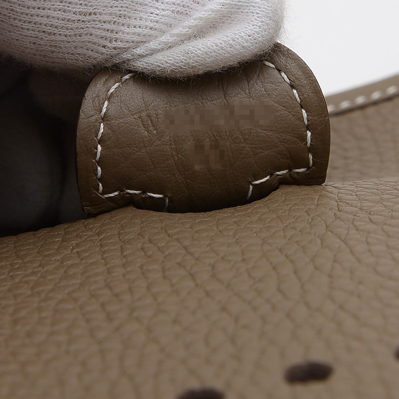 エブリン3 GM トリヨン エトゥープ シルバー金具 W刻印 ショルダーバッグ