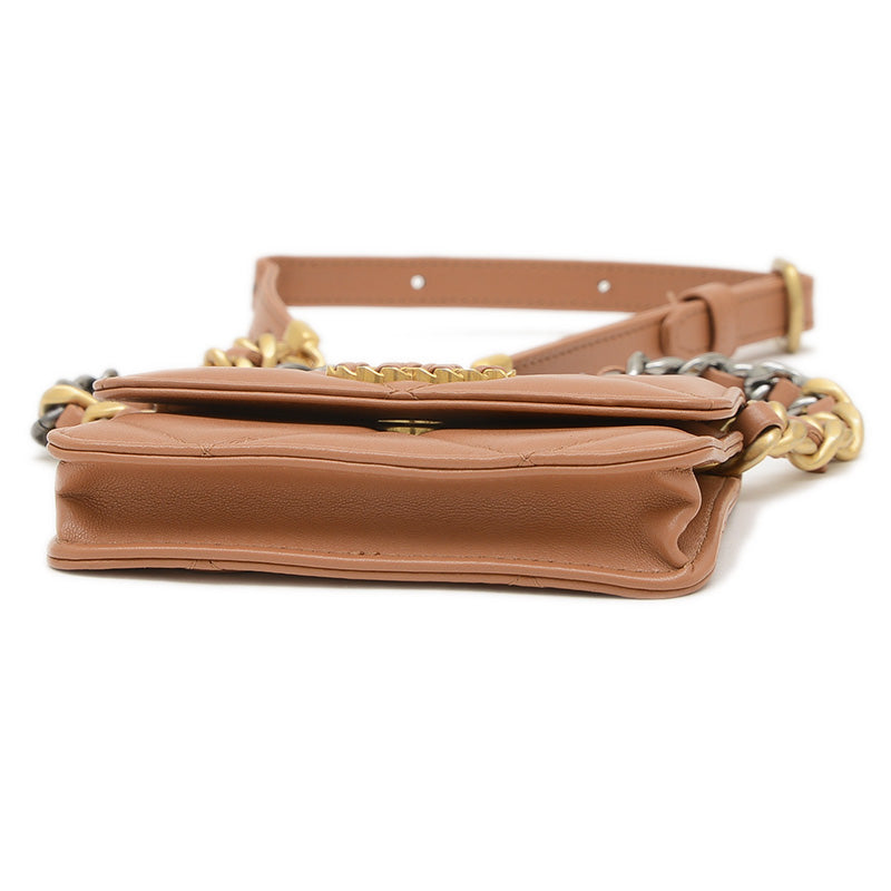 シャネル19 チェーンショルダーバッグ ラムスキン ブラウン ゴールド/シルバー金具 ショルダーバッグ