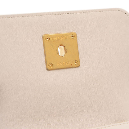 ミニ マトラッセ チェーンショルダー バッグ ビジュー レザー ホワイト ショルダーバッグ