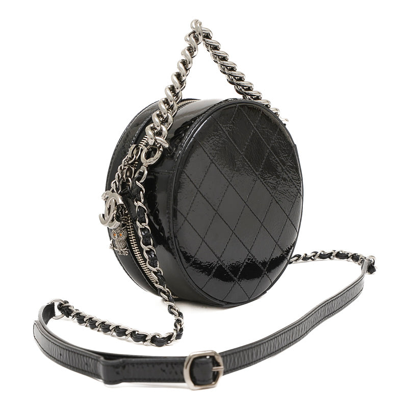 ラウンド アズアース チェーンショルダーバッグ パテントレザー ブラック A91946 ショルダーバッグ