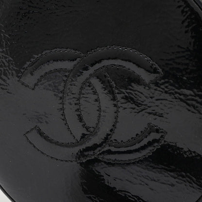 ラウンド アズアース チェーンショルダーバッグ パテントレザー ブラック A91946 ショルダーバッグ