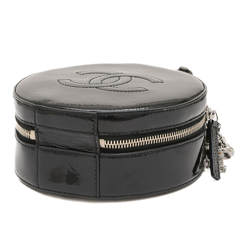 ラウンド アズアース チェーンショルダーバッグ パテントレザー ブラック A91946 ショルダーバッグ