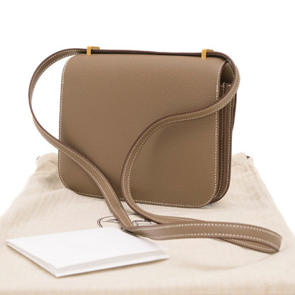 コンスタンス ミニ 18 ミロワール エプソン エトゥープ ゴールド金具 W刻印 ショルダーバッグ