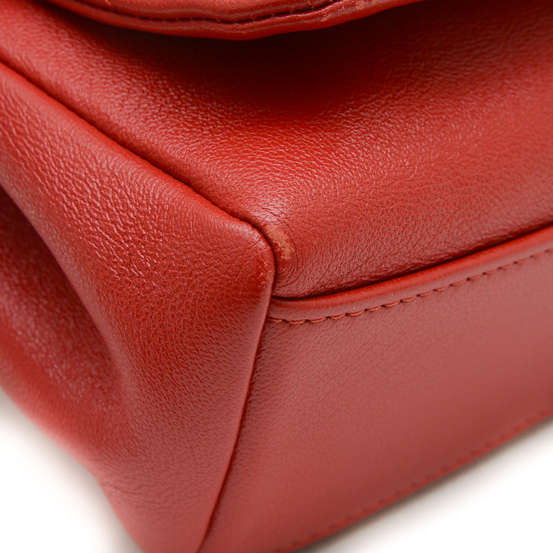 マトラッセ チェーンショルダー 2WAY ラムスキン レッド ショルダーバッグ