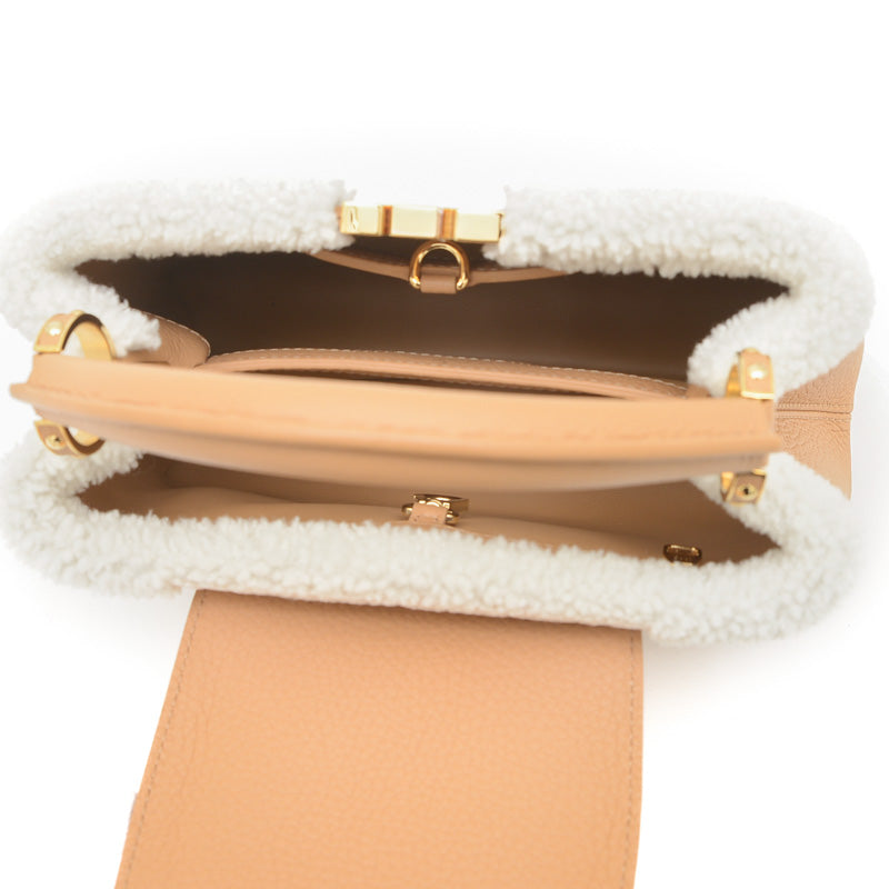 カプシーヌBB 2WAYバッグ トリヨン/ムートン ベージュ M59267 ハンドバッグ