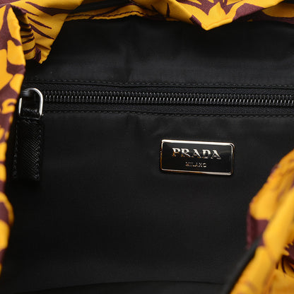 バックパック リュック ハイビスカス ナイロン イエロー/ワインレッド V135 リュック・デイパック