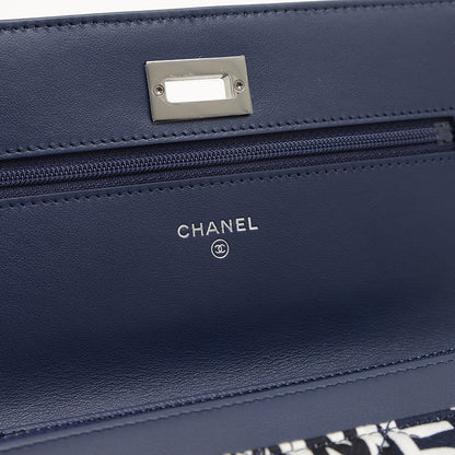 2.55 カメリア マトラッセ チェーンウォレット ネイビー シルバー金具 A70328 長財布