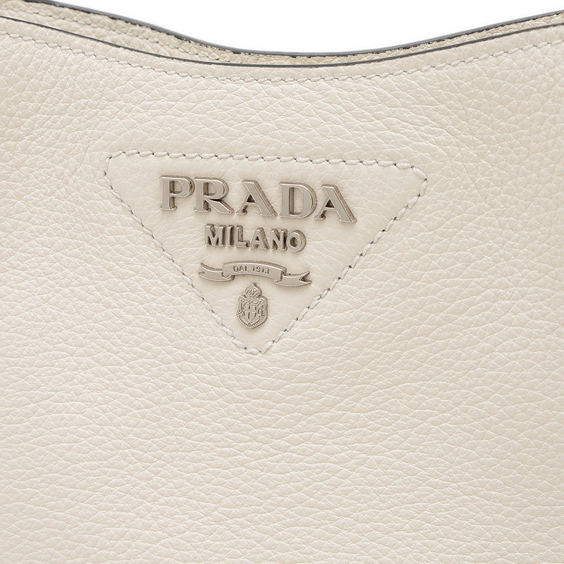 ショルダーバッグ ヴィッテロダイノレザー ホワイト 1BH191 ショルダーバッグ