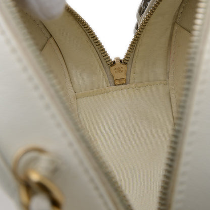 シャネル19 ラウンド チェーンショルダーバッグ カーフスキン ホワイト AP0945 ショルダーバッグ