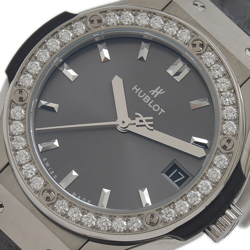 クラシックフュージョン チタニウム ダイヤベゼル レディース 581.NX.7071.LR.1104 腕時計