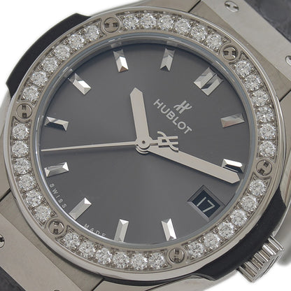 クラシックフュージョン チタニウム ダイヤベゼル レディース 581.NX.7071.LR.1104 腕時計