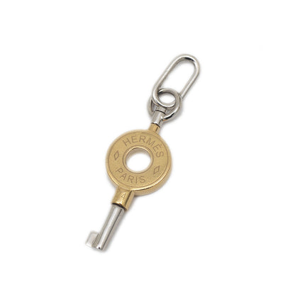 キュリオジテ キーチャーム ペンダントトップ ゴールド/シルバー ペンダントトップ