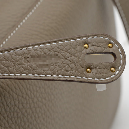 リンディ26 トリヨン エトゥープ ゴールド金具 K刻印 ショルダーバッグ