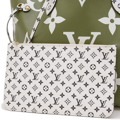 モノグラムジャイアント ネヴァーフルMM トートバッグ カーキ M44568 トートバッグ