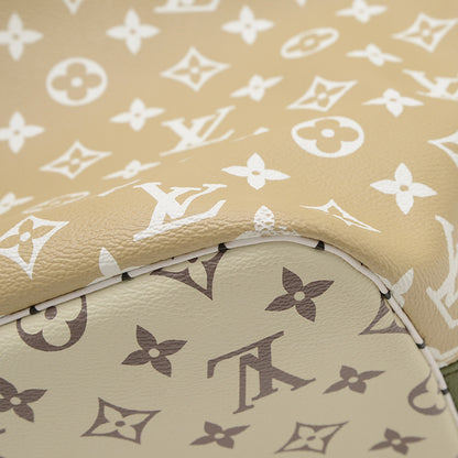 モノグラムジャイアント ネヴァーフルMM トートバッグ カーキ M44568 トートバッグ