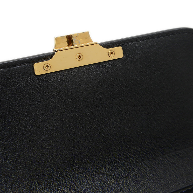 トリオンフ ショルダーバッグ カーフスキン ブラック ゴールド金具 ショルダーバッグ
