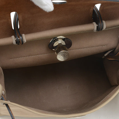 エールバッグジップ PM トワルオフィシエ/カーフ ベージュ/ブラウン T刻印 ショルダーバッグ