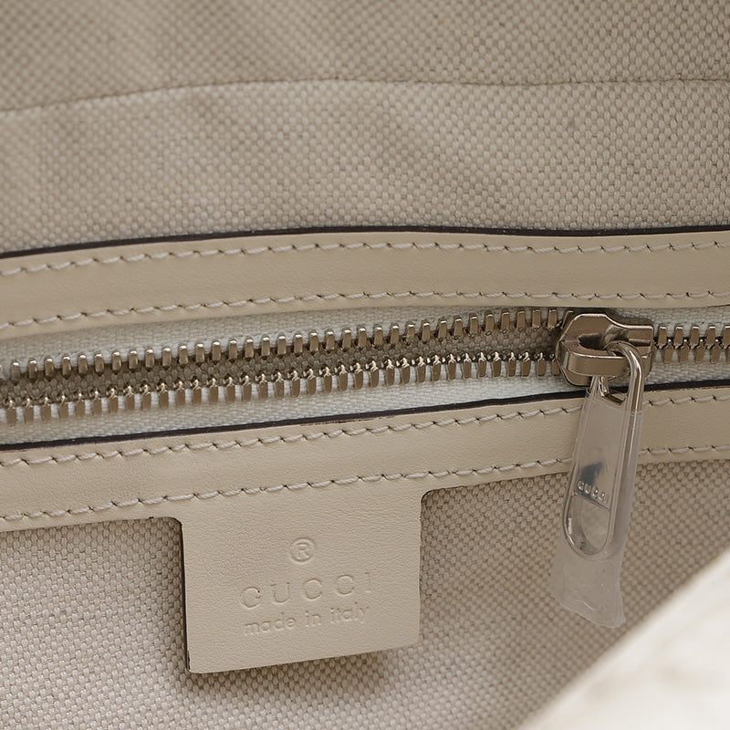 GGエンボス ショルダーバッグ レザー アイボリー 626363 ショルダーバッグ