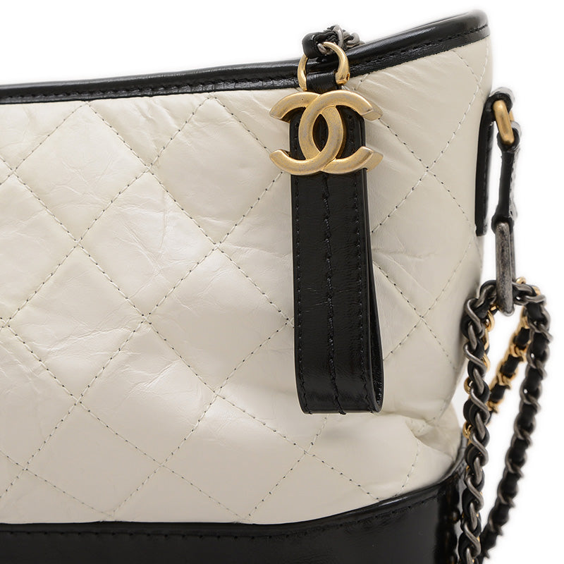 ガブリエル ドゥ ホーボー ショルダーバッグ レザー ホワイト/ブラック ショルダーバッグ