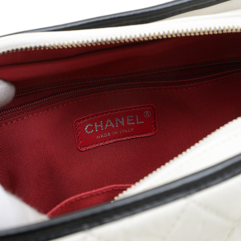 ガブリエル ドゥ ホーボー ショルダーバッグ レザー ホワイト/ブラック ショルダーバッグ