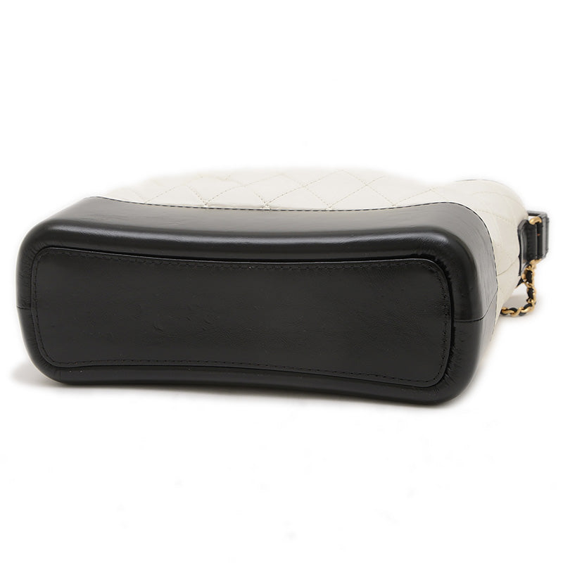 ガブリエル ドゥ ホーボー ショルダーバッグ レザー ホワイト/ブラック ショルダーバッグ