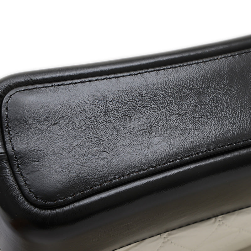 ガブリエル ドゥ ホーボー ショルダーバッグ レザー ホワイト/ブラック ショルダーバッグ