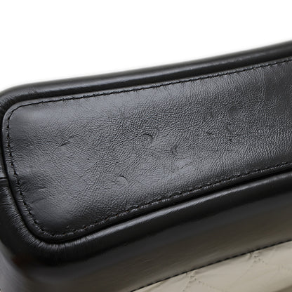 ガブリエル ドゥ ホーボー ショルダーバッグ レザー ホワイト/ブラック ショルダーバッグ