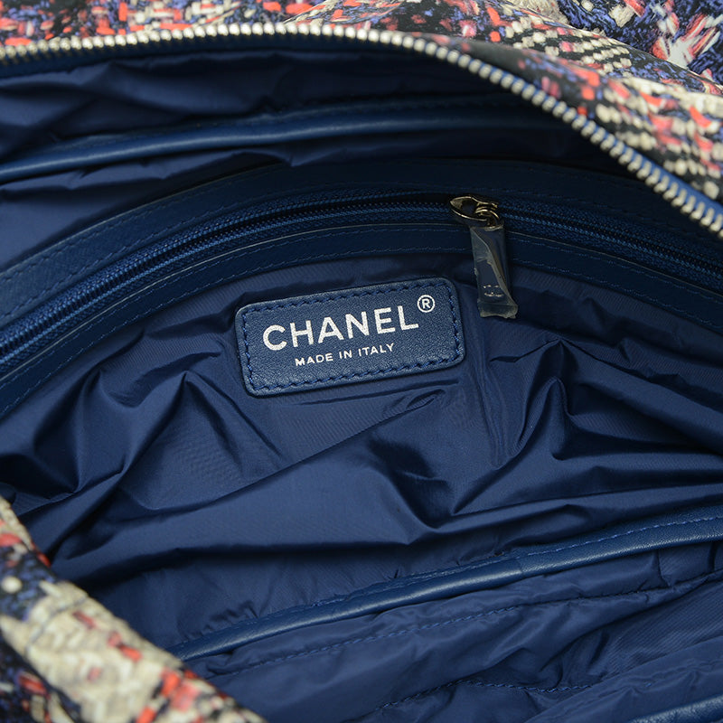 プリント チェーンショルダーバッグ ナイロン マルチカラー A66457 ショルダーバッグ