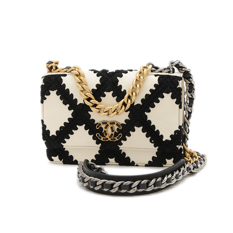 シャネル19 チェーンウォレット レザー/コットン ホワイト/ブラック AP3267 ショルダーバッグ