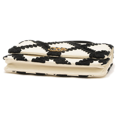 シャネル19 チェーンウォレット レザー/コットン ホワイト/ブラック AP3267 ショルダーバッグ