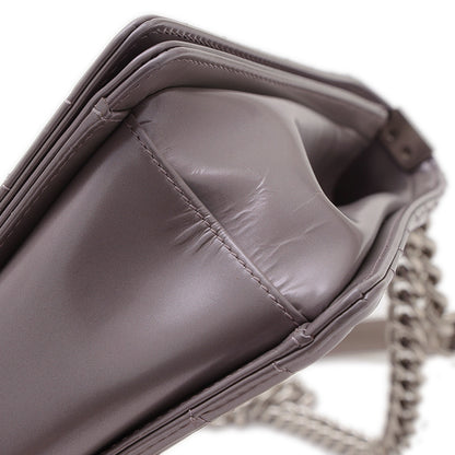 ボーイシャネル チェーンショルダーバッグ メタリックパープル シルバー金具 A67087 ショルダーバッグ