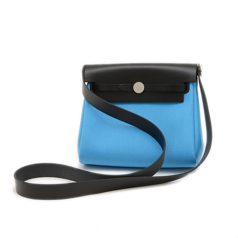 エールバッグジップ 20 トワルミリタリー/レザー ブルーリヴィエラ/ブラック K刻印 ショルダーバッグ