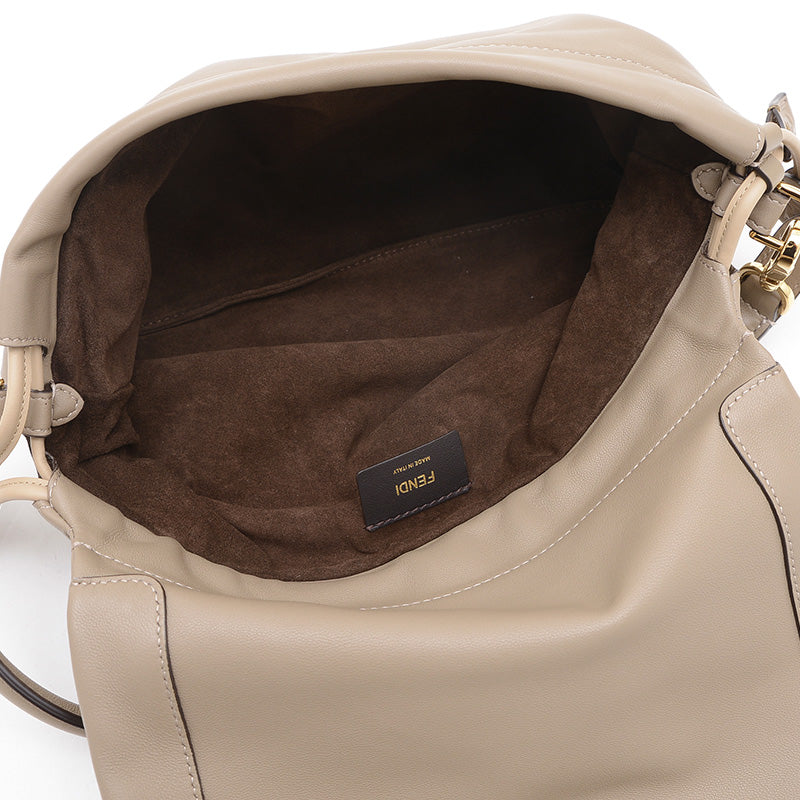 マンマ バゲット ミディアム　2WAYバッグ レザー ベージュ 8BR833 ショルダーバッグ