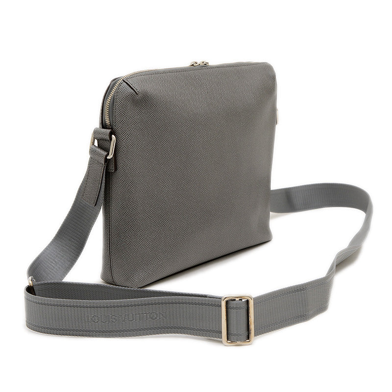 タイガ グリゴリ メッセンジャー PM ショルダーバッグ グレー M30237 ショルダーバッグ