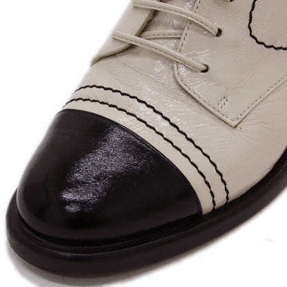 ショートブーツ ココマーク パテントレザー アイボリー/ブラック #36.5 G34643 ブーツ