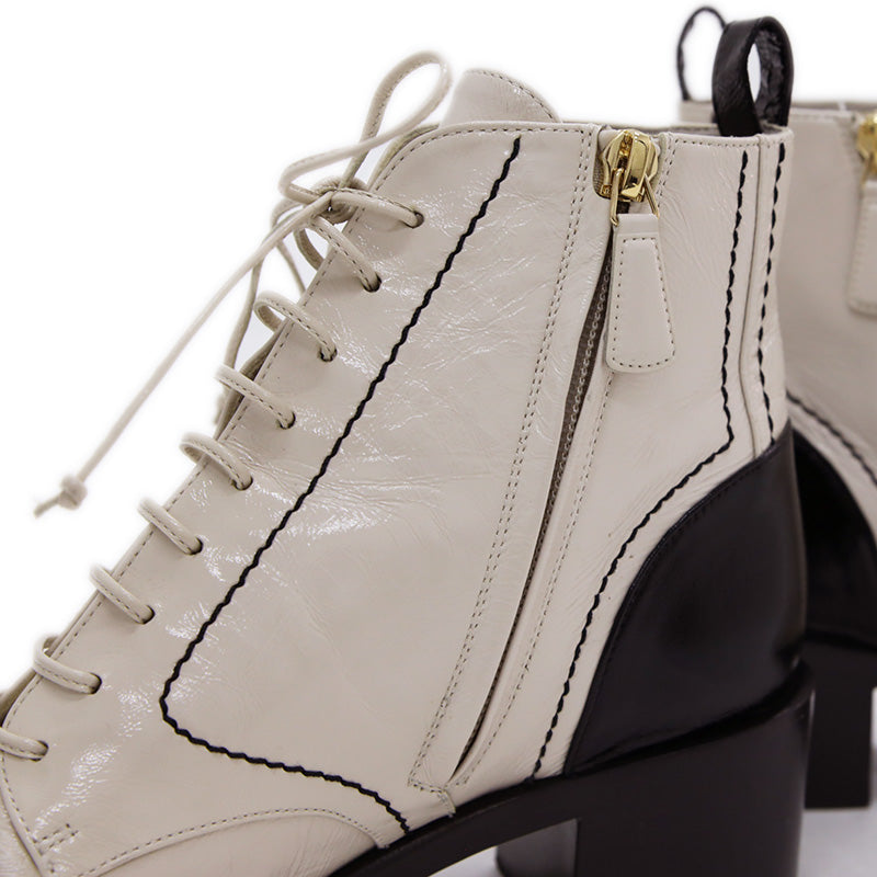 ショートブーツ ココマーク パテントレザー アイボリー/ブラック #36.5 G34643 ブーツ