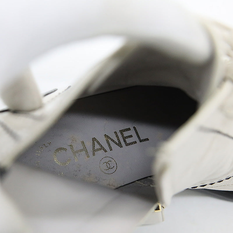 ショートブーツ ココマーク パテントレザー アイボリー/ブラック #36.5 G34643 ブーツ