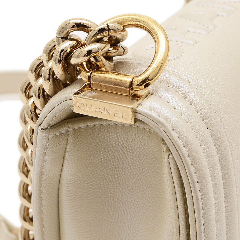 ボーイシャネル チェーンショルダー カーフ パールホワイト ゴールド金具 AS3018 ショルダーバッグ