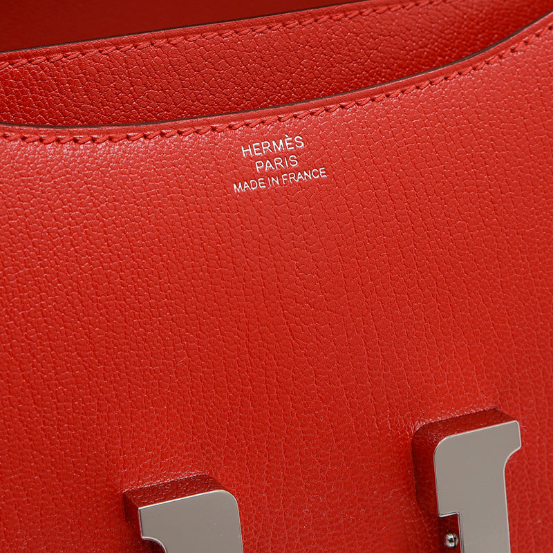 コンスタンス ミニ 18 ミロワール シェーブル ルージュラデュー シルバー金具　W刻印 ショルダーバッグ