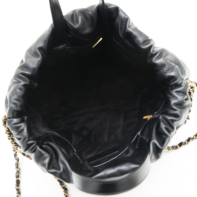 シャネル22 ラージ バックパック レザー ブラック ゴールド金具 AS3313 リュック・デイパック