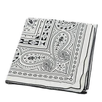 カレ140 カレジェアン ショール シュヴァル ドゥ クール バンダナ ブラン/ブラック スカーフ