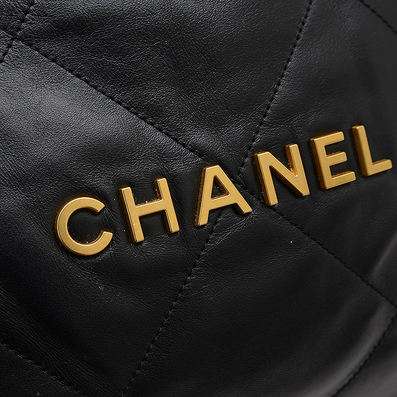 シャネル22 チェーンショルダーバッグ カーフスキン ブラック ゴールド金具 AS3261 ショルダーバッグ