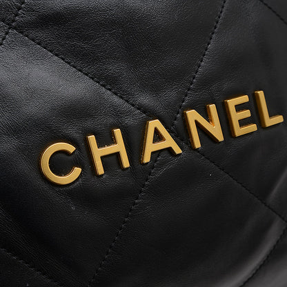シャネル22 チェーンショルダーバッグ カーフスキン ブラック ゴールド金具 AS3261 ショルダーバッグ