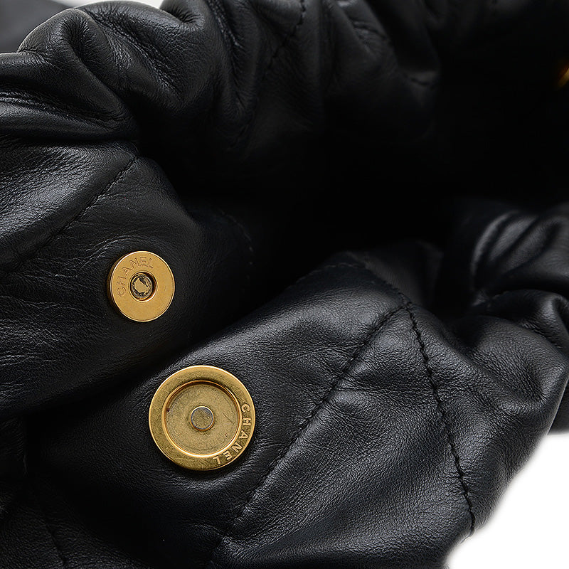 シャネル22 チェーンショルダーバッグ カーフスキン ブラック ゴールド金具 AS3261 ショルダーバッグ