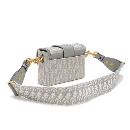 30 モンテーニュ オブリーク ショルダーバッグ ジャガード グレー ショルダーバッグ