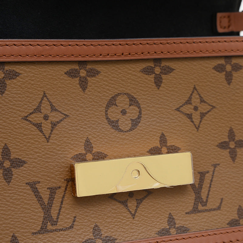 モノグラムリバース ポルトフォイユ ドーフィーヌ ショルダーバッグ M68746 ショルダーバッグ