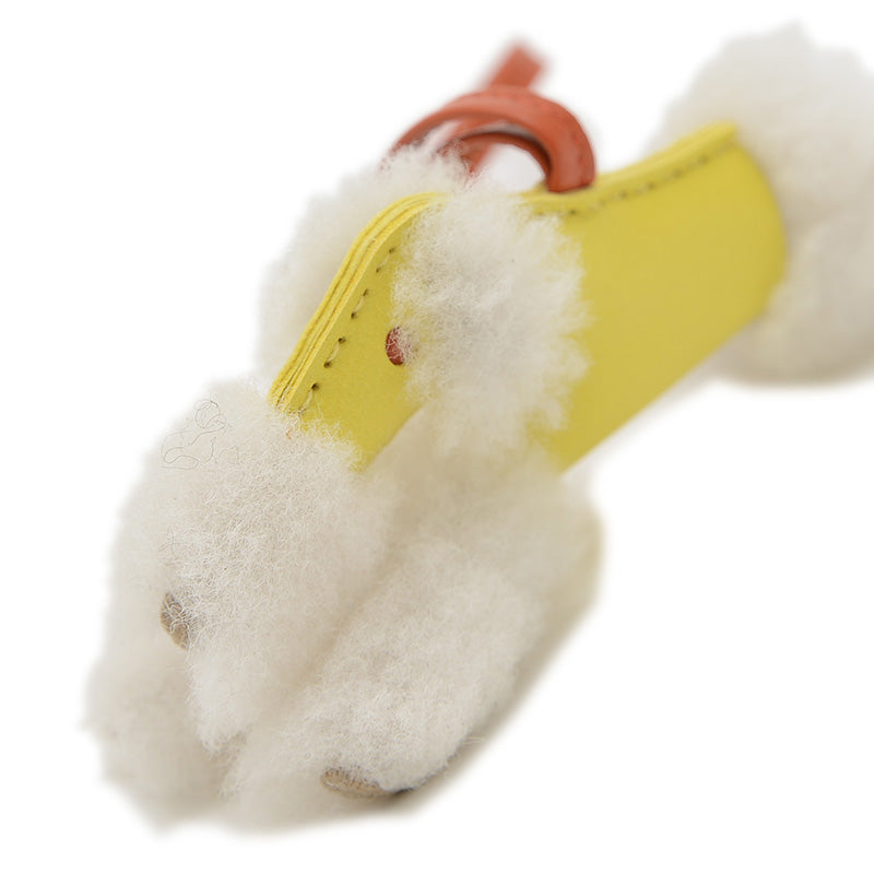 バディ バッグチャーム アニューミロ/ムートン ライム/コーネリアン/エクリュ U刻印 バッグチャーム