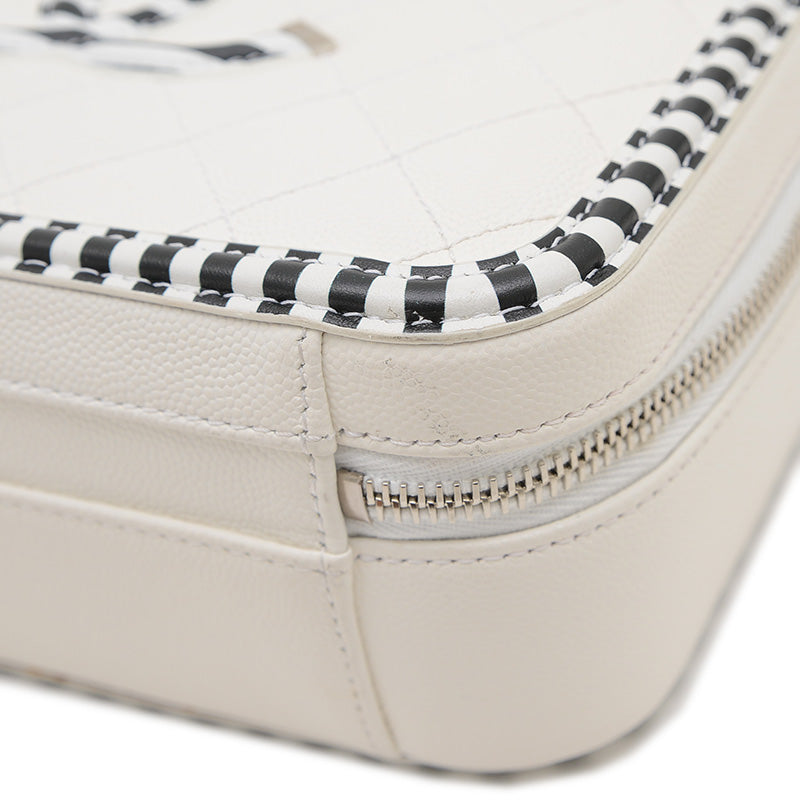 CCフィリグリー バニティ 2WAYバッグ キャビアスキン ホワイト/ブラック A93343 ショルダーバッグ