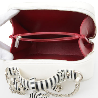 CCフィリグリー バニティ 2WAYバッグ キャビアスキン ホワイト/ブラック A93343 ショルダーバッグ