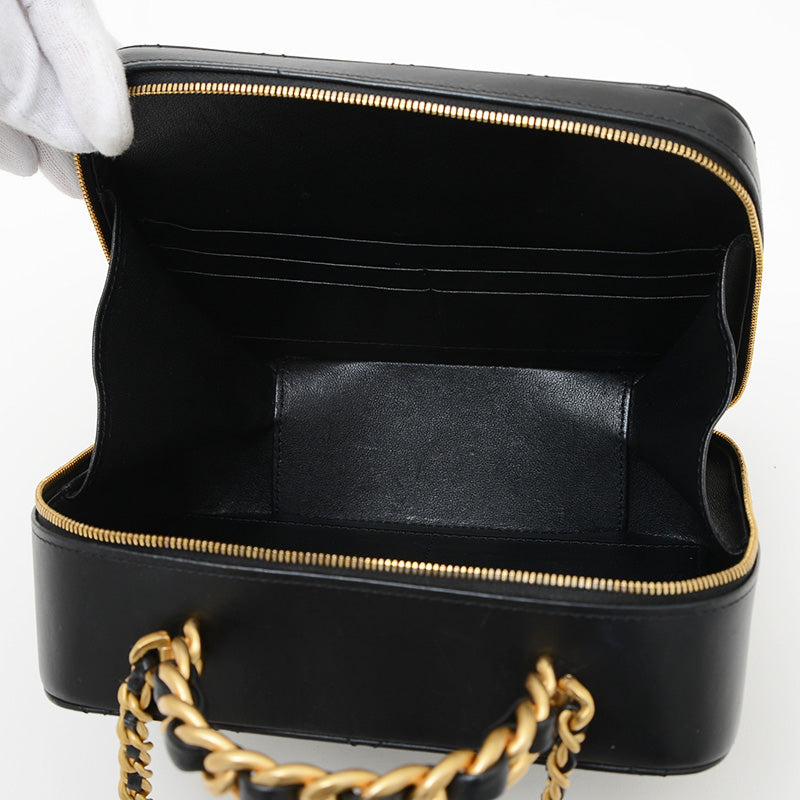 マトラッセ バニティ チェーンショルダー ラムスキン ブラック ゴールド金具 AS3319 ショルダーバッグ